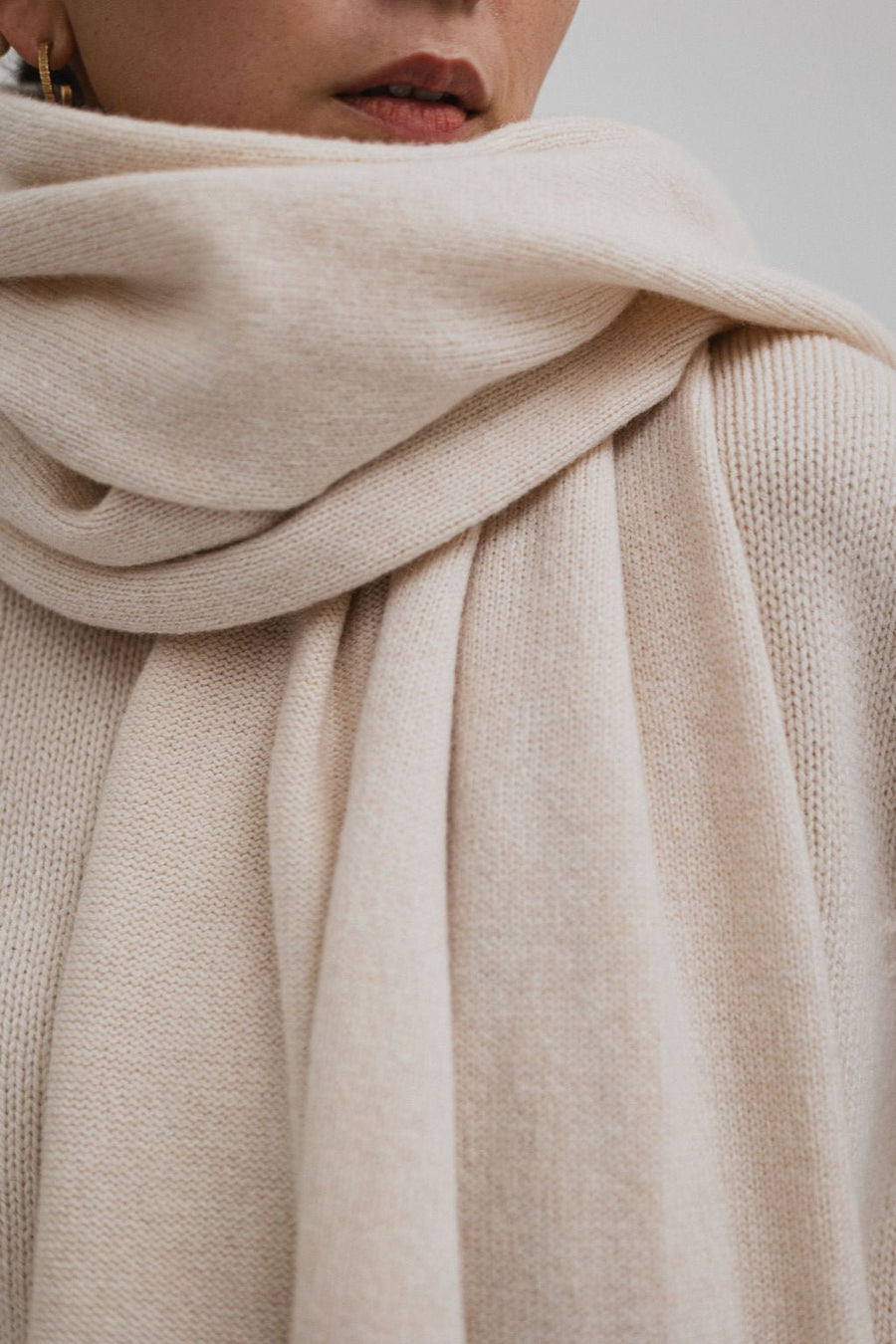 Ginger Maxi-scarf Almond