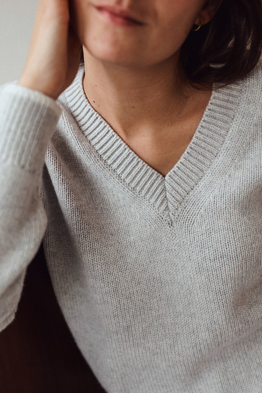 Janes - V-neck Sweater Silver